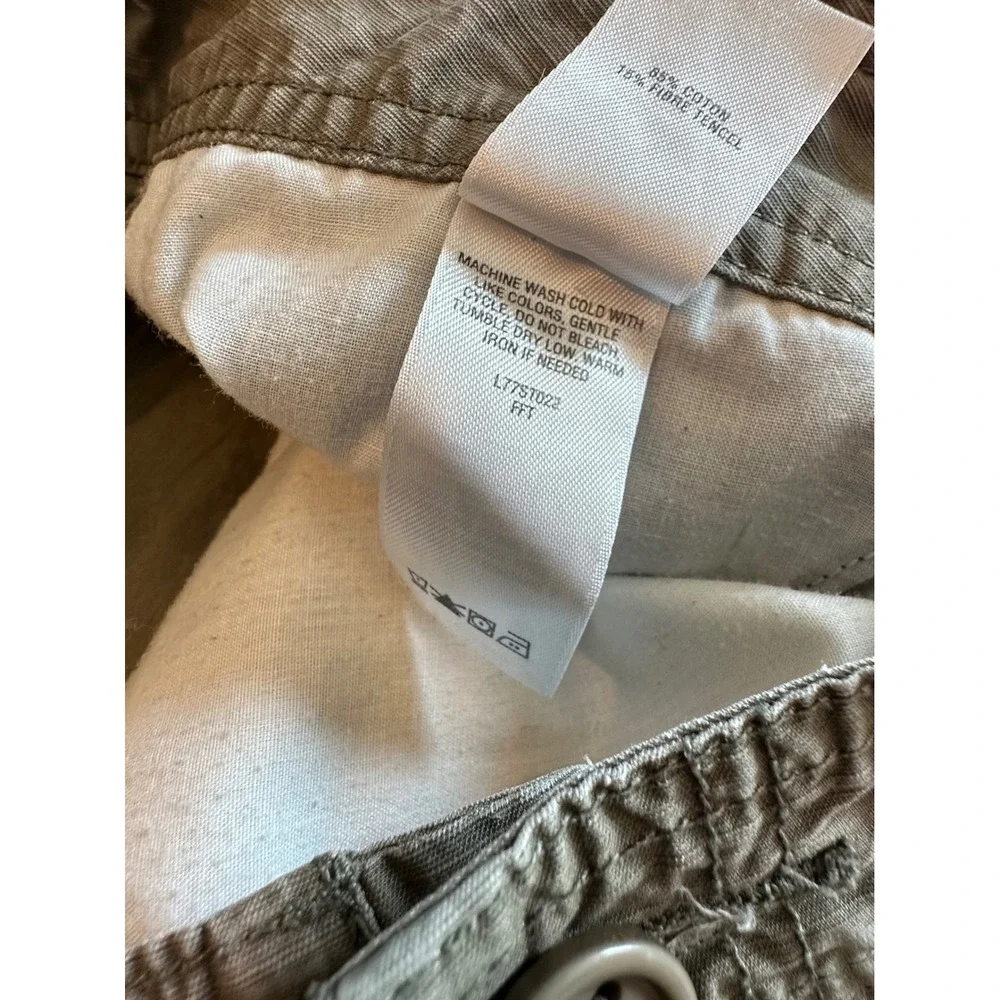 Cabelas Cargo Shorts Womens 18 Olive Green Utility Outdoor Hiking EUC